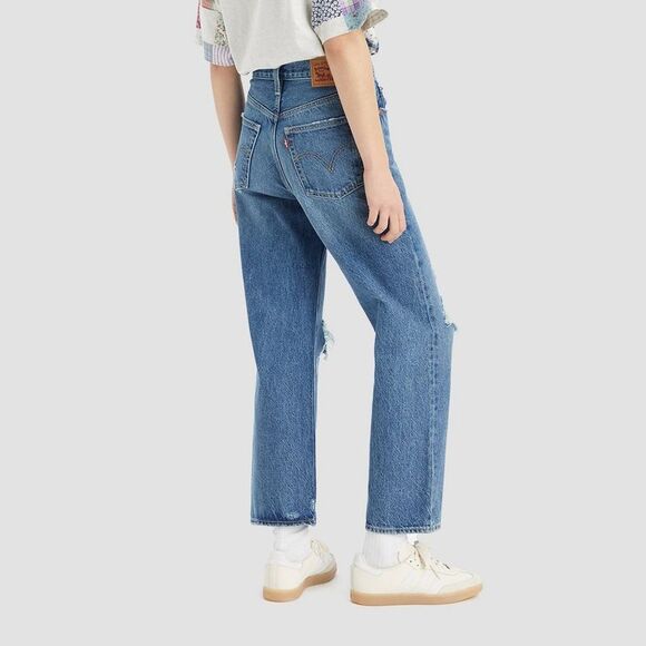 Levi's - Women's Straight Leg Relaxed Fit Ankle Stra Feeling Seen - Picture 2 of 3